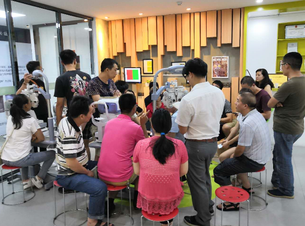 深圳初級眼鏡驗光師培訓班報名開始了，名額有限！！！