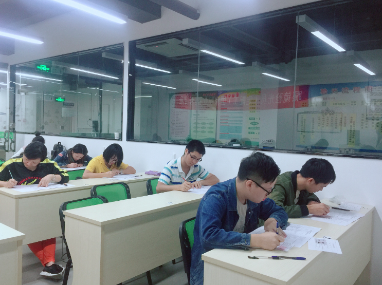 深圳視普泰第四屆驗光師定配工培訓班順利畢業！！！