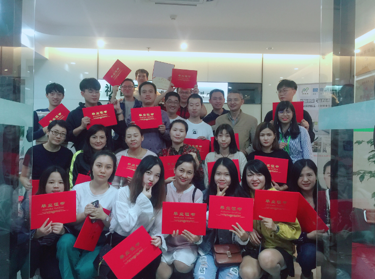 深圳視普泰第四屆驗光師定配工培訓班順利畢業！！！