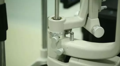 深圳視普泰眼視光培訓學校：裂隙燈彌散投照法規范操作