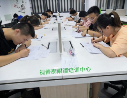 視普泰第七屆驗光定配技能精修考證班順利畢業！！！
